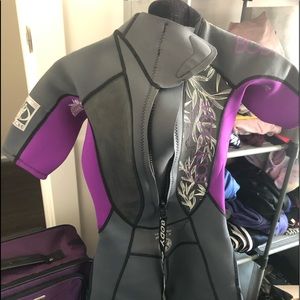 Body glove wetsuit